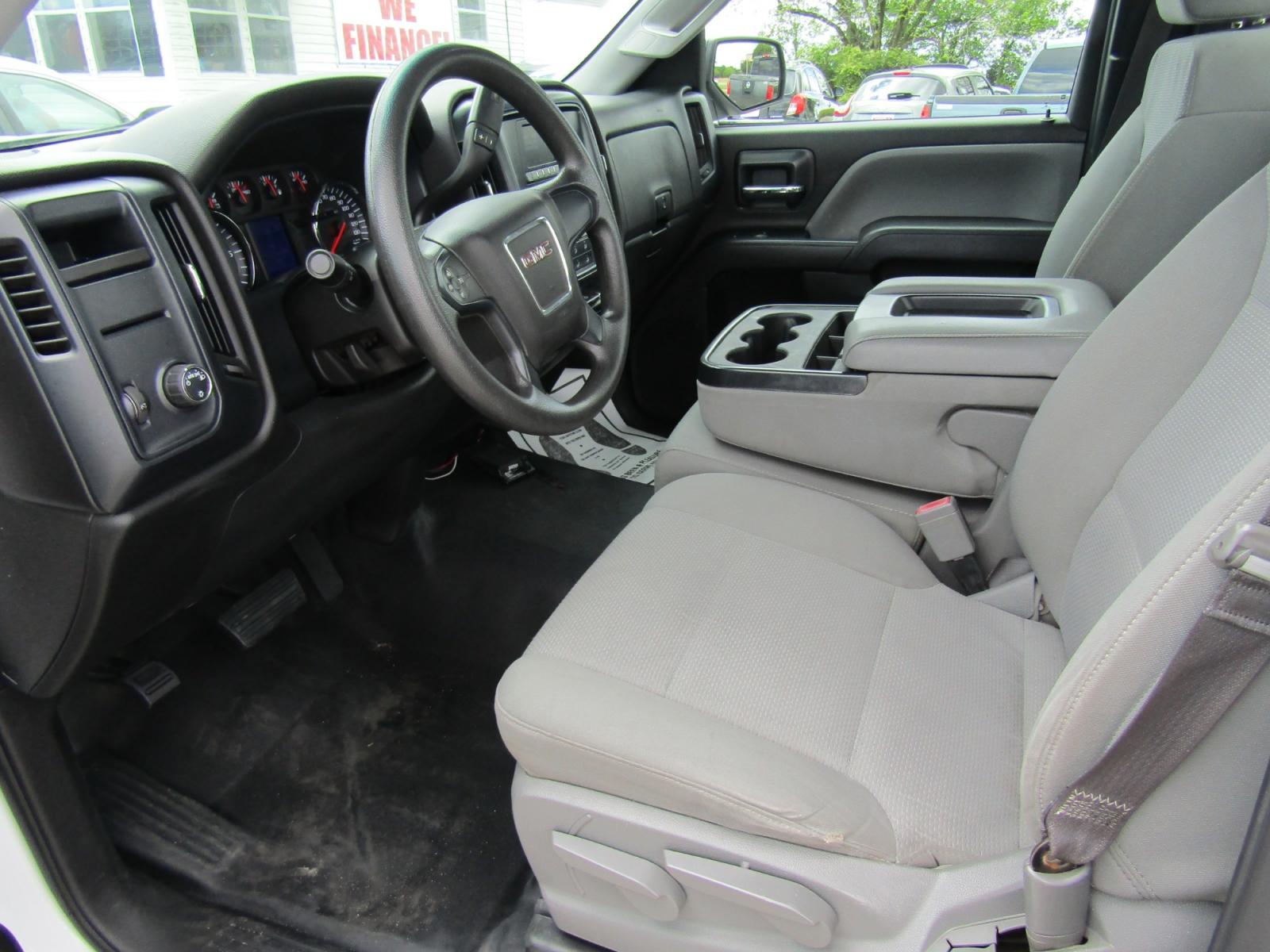 2017 White /Gray GMC Sierra 1500 (1GTN1LEC2HZ) , Automatic transmission, located at 15016 S Hwy 231, Midland City, AL, 36350, (334) 983-3001, 31.306210, -85.495277 - Photo #3